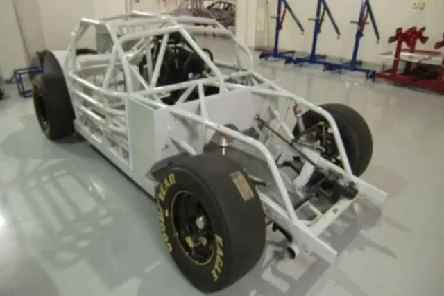 Roll Cage, 1966