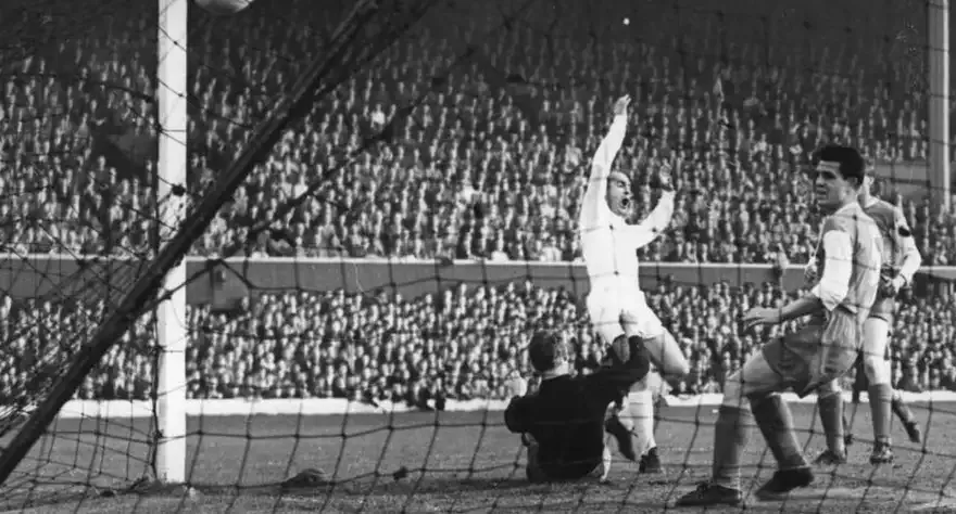 Where does Alfredo Di Stefano fit it among the all-time greats?
