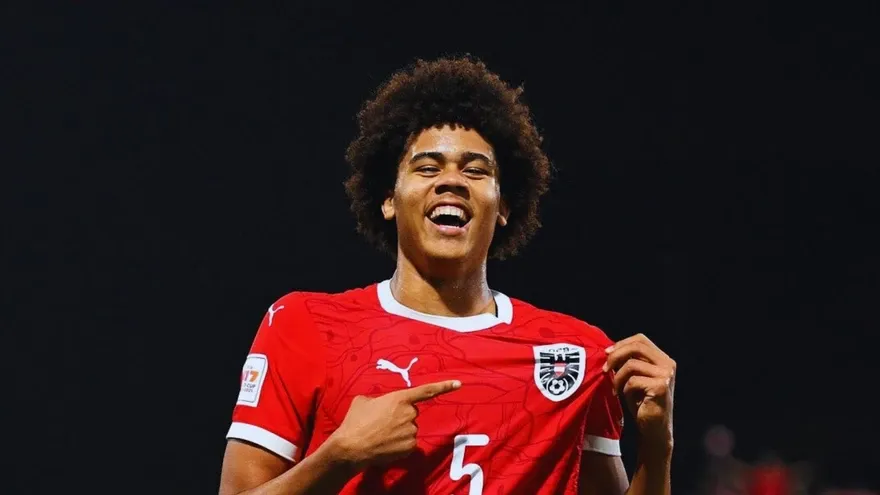 Who Is Ifeanyi Ndukwe? Liverpool’s 6ft 5in Teen Sensation Compared to Virgil van Dijk