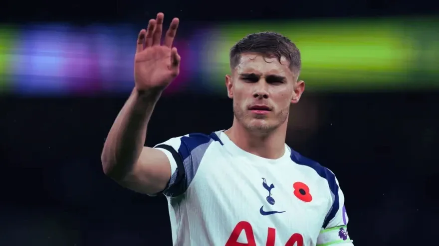 Liverpool Interested in Micky van de Ven as Tottenham Star Emerges as Key Defensive Target