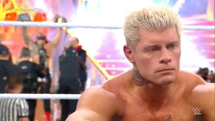 5 WrestleMania Main Events Where the Wrong Wrestler Won (WWE Booking Mistakes)