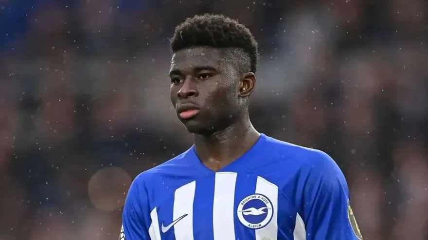 Carlos Baleba Playing Style Analysis: Why Brighton's £100m Valuation Is a Huge Risk for Spurs and Man Utd.