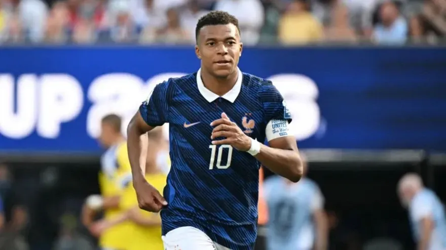 Kylian Mbappé Becomes FIFA World Cup Knockout Stage's All-Time Top Scorer Against Sweden